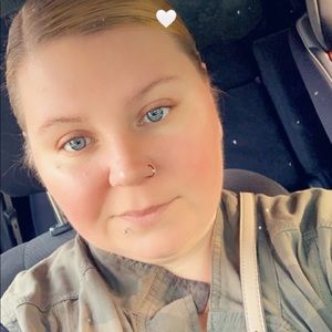 Meet your Posher, Johnna